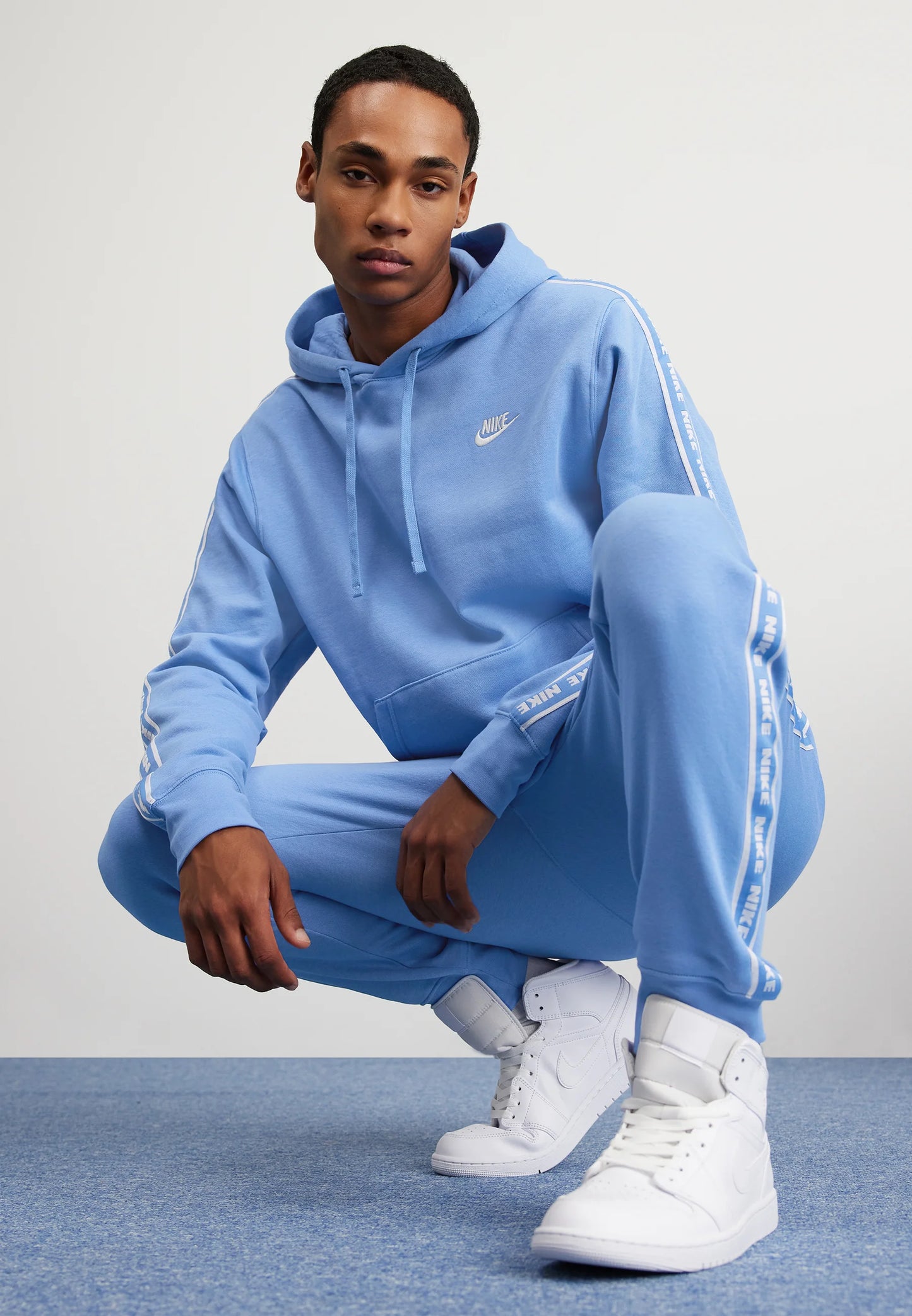 Survêtement Nike Homme - Style et Confort Sportif 👟🔥
