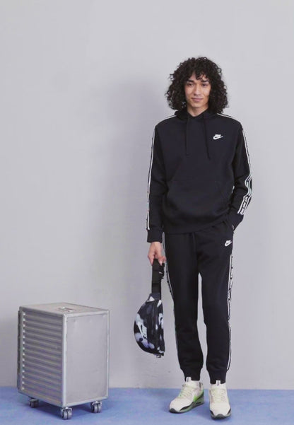 Survêtement Nike Homme - Style et Confort Sportif 👟🔥